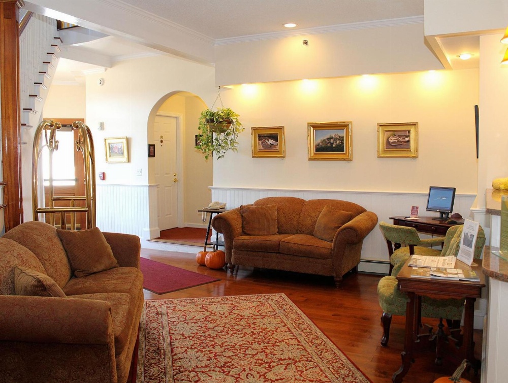 Lord Camden Inn